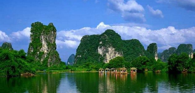 {百家樂}(福建旅游之窗的作者是谁)